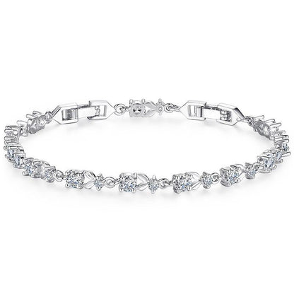 Elegant and Luxurious Zirconia Crystal Chain Link Bracelet