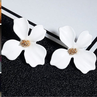 Fashion Cute Sweet Flower Stud Earrings