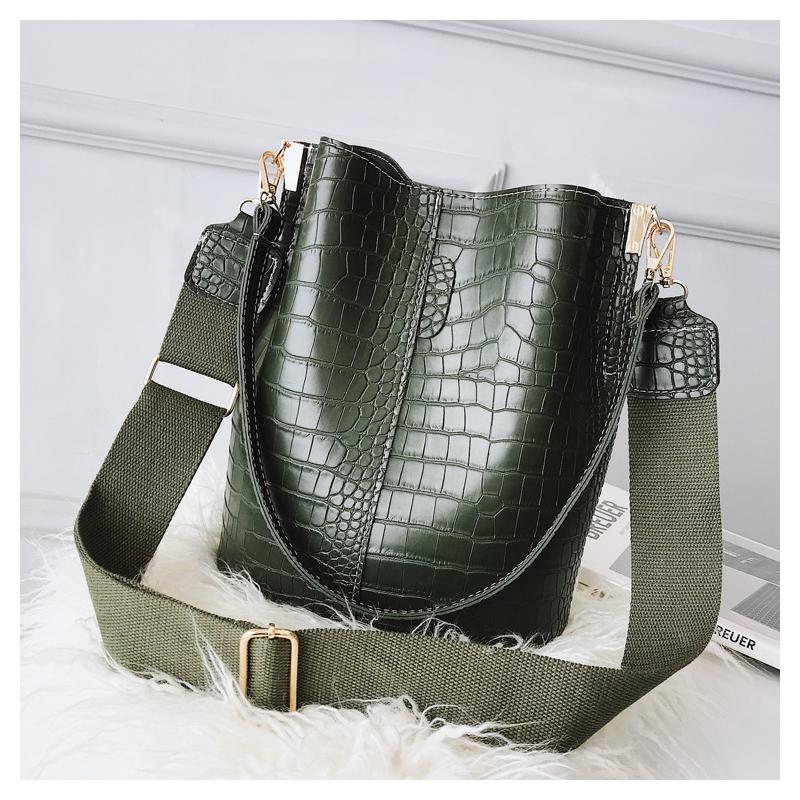 Luxurious Crocodile Style Cross-body Handbag