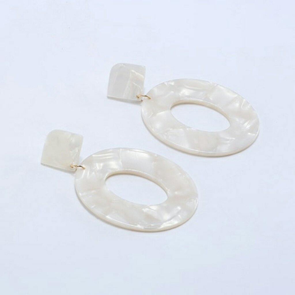 Stunning Oval Geometric Dangling Earrings