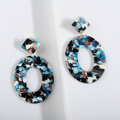 Stunning Oval Geometric Dangling Earrings